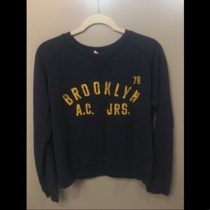 American Eagle crewneck sweatshirt